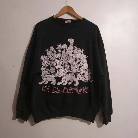 Vintage Tops - Vintage 101 Dalmatians Disney sweater